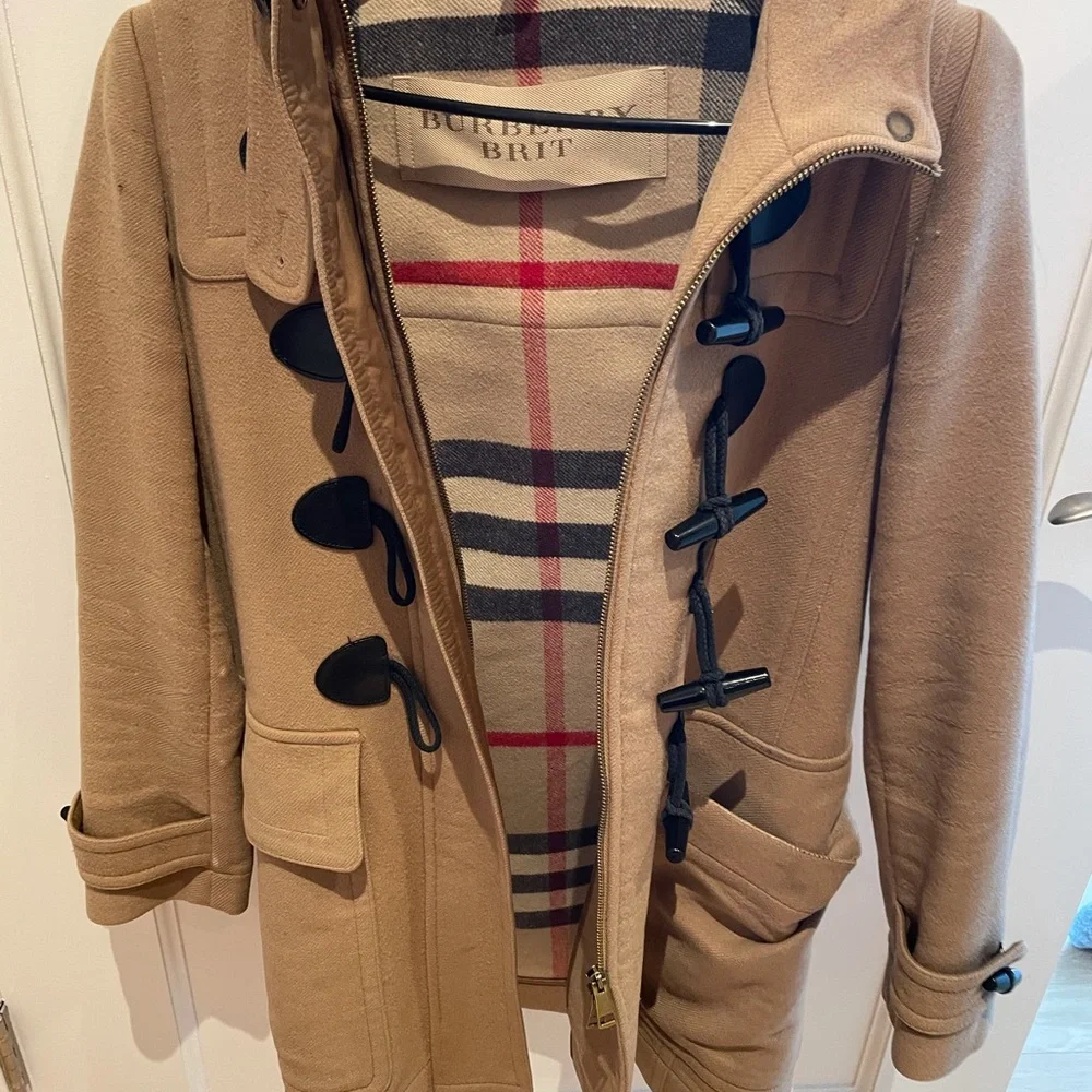Burberry toggle jacket - Picture 3 of 6